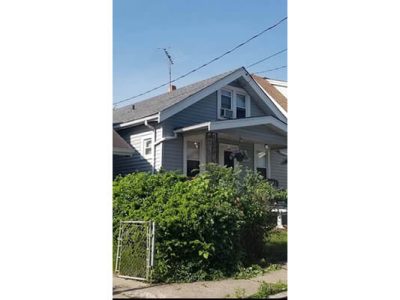 Residential Shingle Roofing Installation